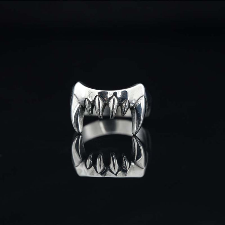 Vampire Ring | Gothic Jewelry for Men and Women by Demonmirror-3