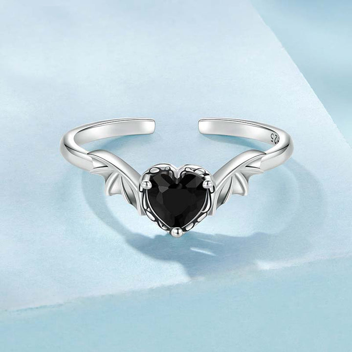 Women's Sterling Silver Gothic-Style Ring with Heart-Shaped Black Gemstone-7